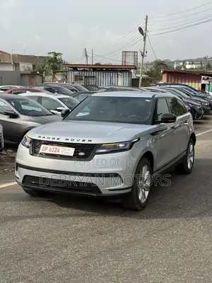 Land Rover Range Rover Velar 2025 Silver
