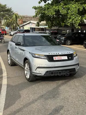 Land Rover Range Rover Velar 2025 Silver