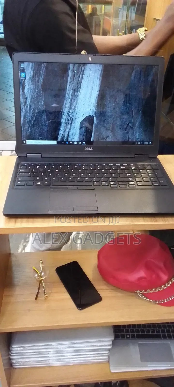 Laptop Dell Latitude 5580 8GB Intel Core I7 SSD 512GB