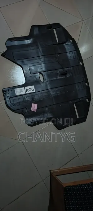 Hyndai Elantra Engine Under Cover