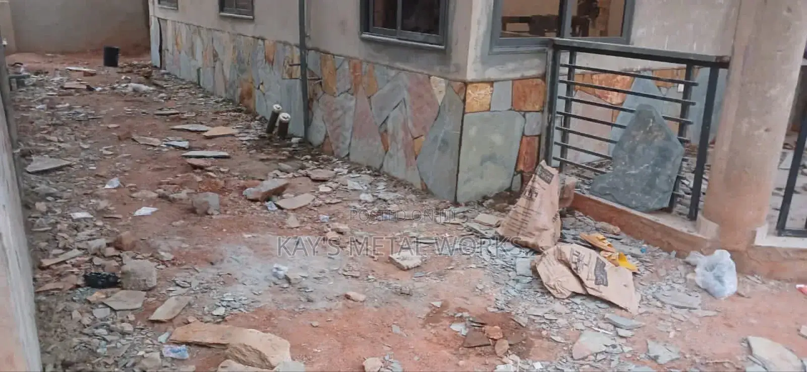 Wall Flat Stone Laying Cutting Service