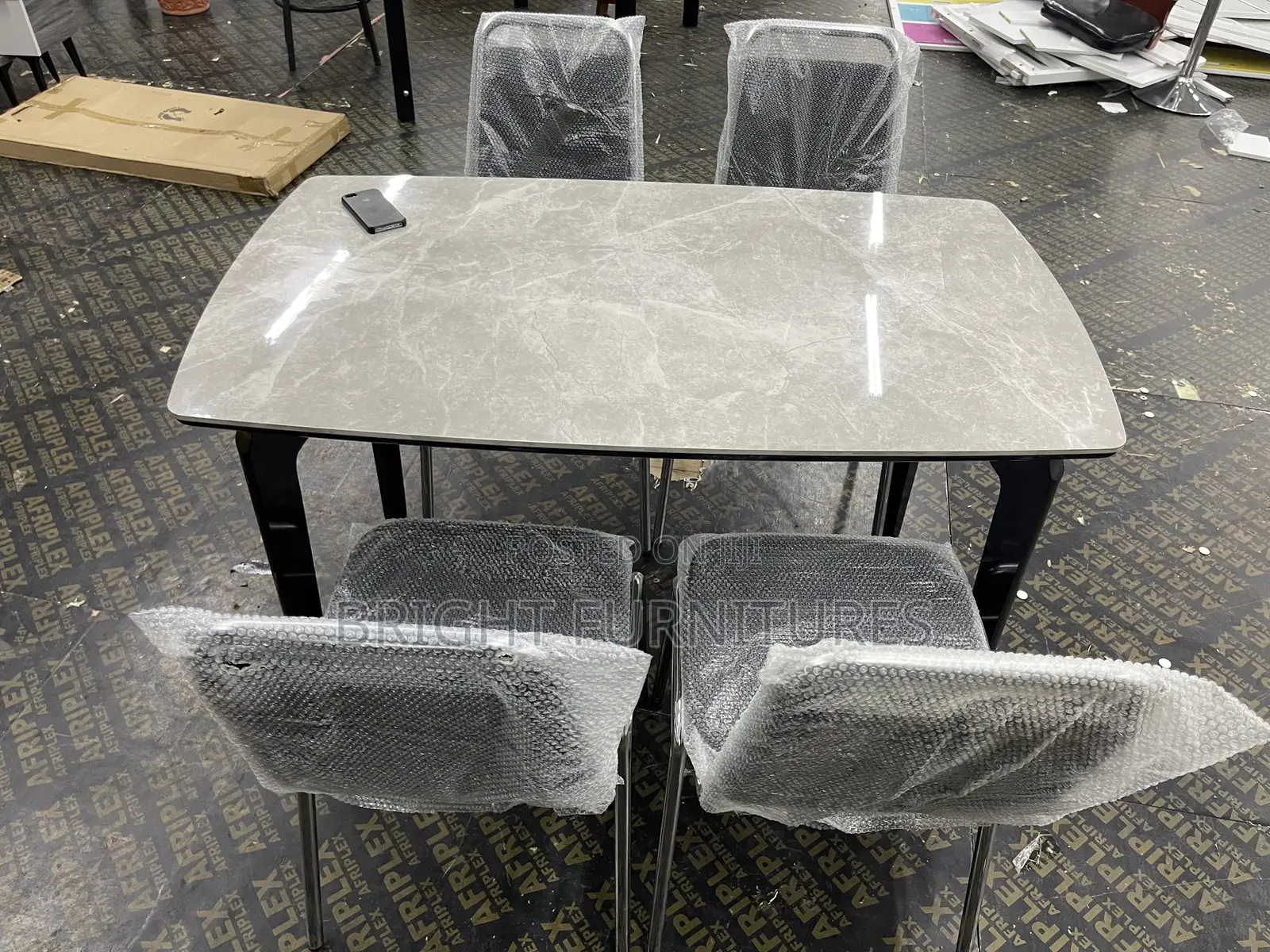Dining Table With 4 Chairs With Marble Top