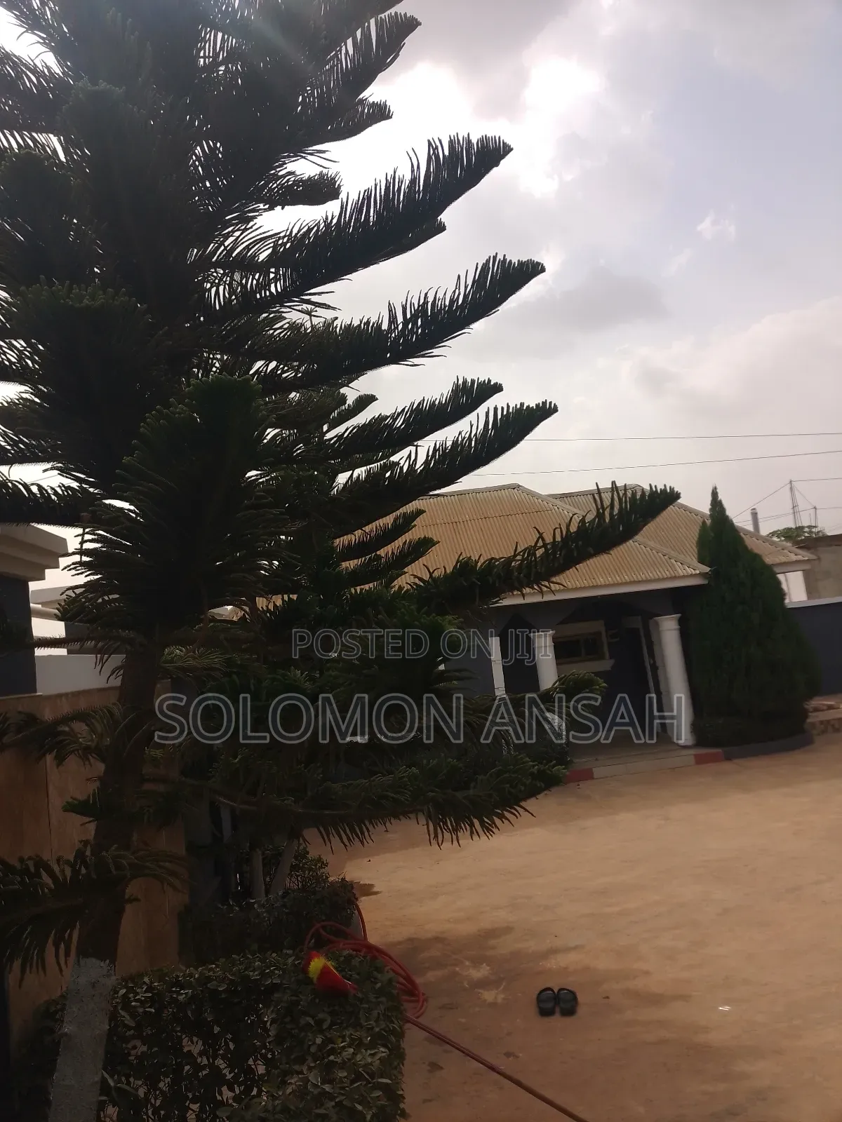 8bdrm House in Free Will Agency, Kumasi Metropolitan for sale