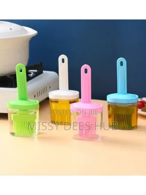 Plastic Oil Bottle + Silicone Brush