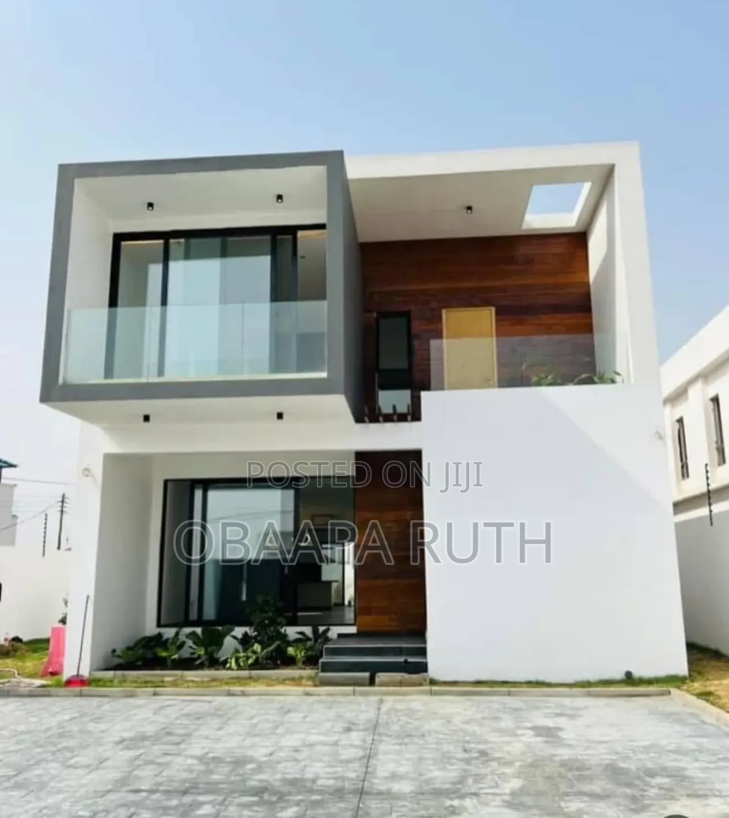 4bdrm Duplex in East Legon Hills, Blue Kiosk for sale