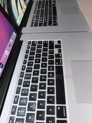 New Laptop Apple MacBook Pro 2015 16GB Intel Core i7 SSD 512GB