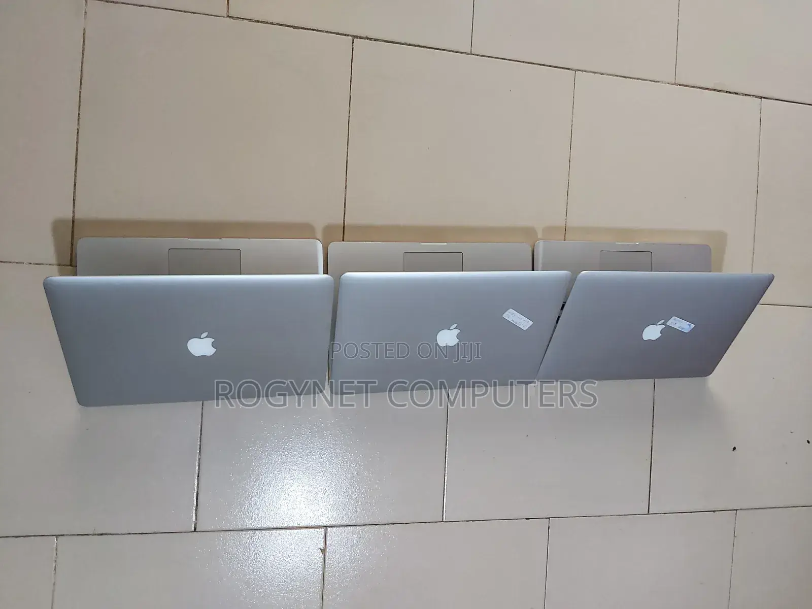 New Laptop Apple MacBook Pro 2015 16GB Intel Core i7 SSD 512GB