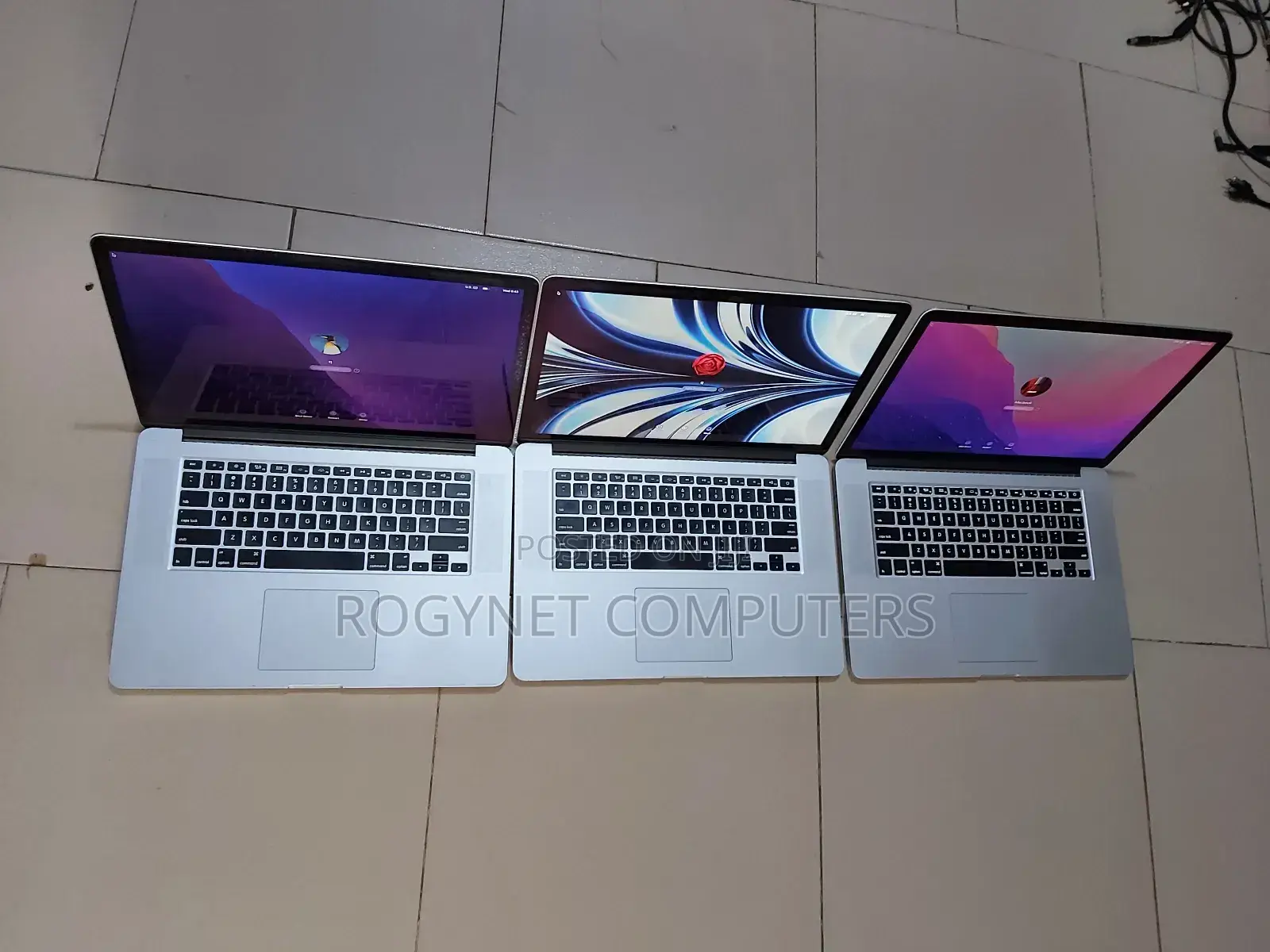 New Laptop Apple MacBook Pro 2015 16GB Intel Core i7 SSD 512GB