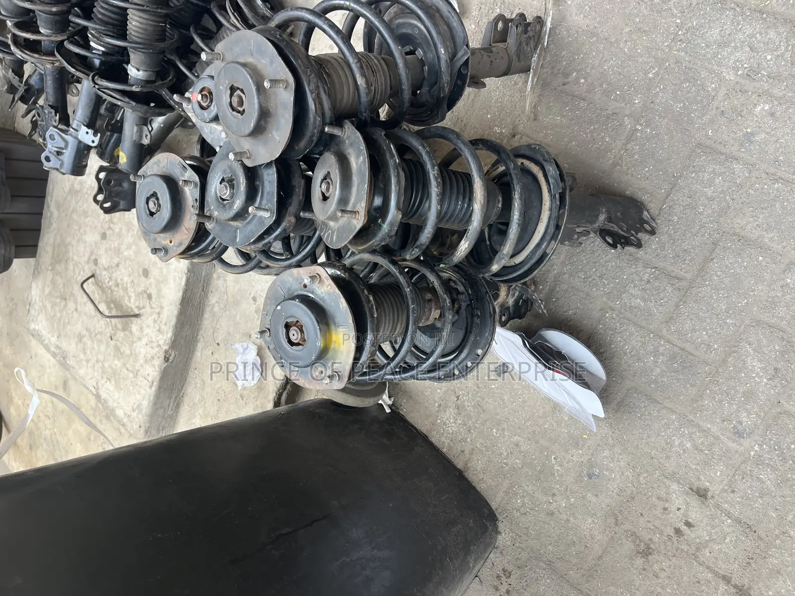 Highlander 2006 2007 2008 Front Shock Absorbers Use