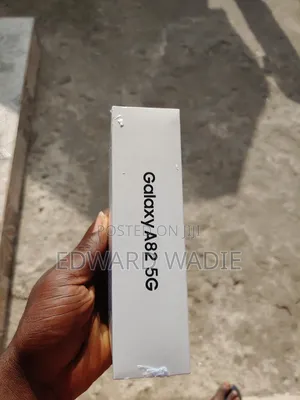 New Samsung Galaxy A82 5G (Galaxy Quantum 2) 128 GB Black