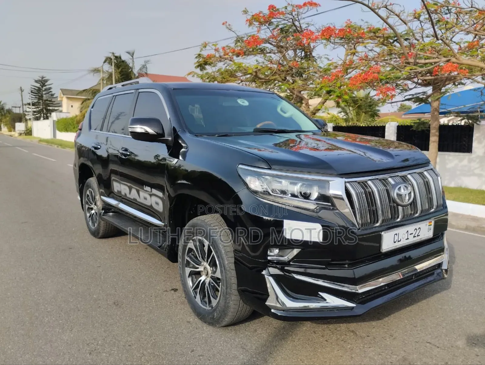 Toyota Land Cruiser Prado 2013 Gray