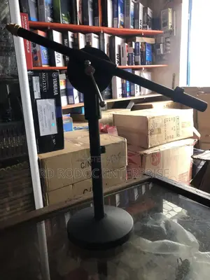 Rotating Table Top Stand