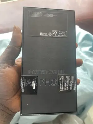 New Samsung Galaxy S22 Ultra 5G 256 GB Black