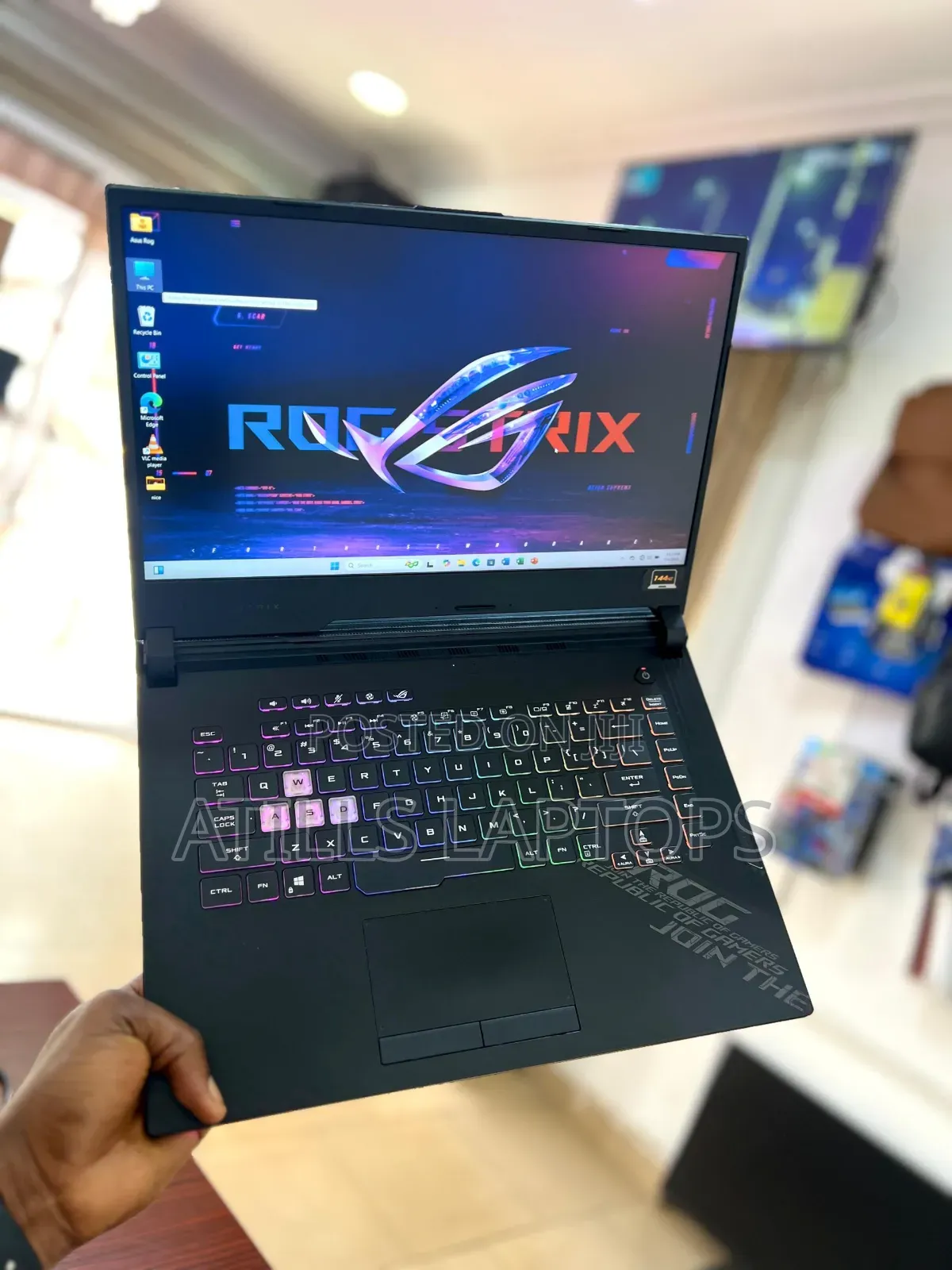 Laptop Asus ROG Strix SCAR 15 16GB Intel Core I7 SSD 512GB