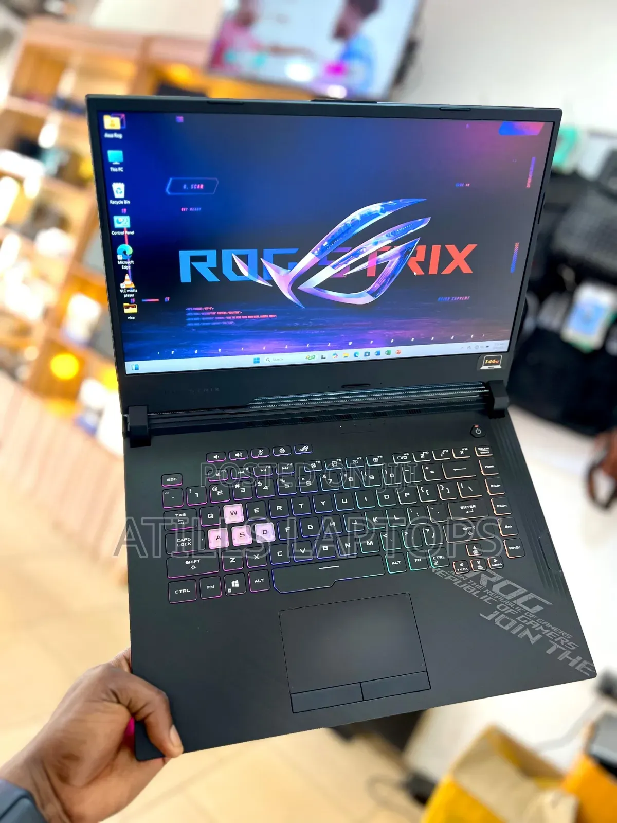 Laptop Asus ROG Strix SCAR 15 16GB Intel Core I7 SSD 512GB
