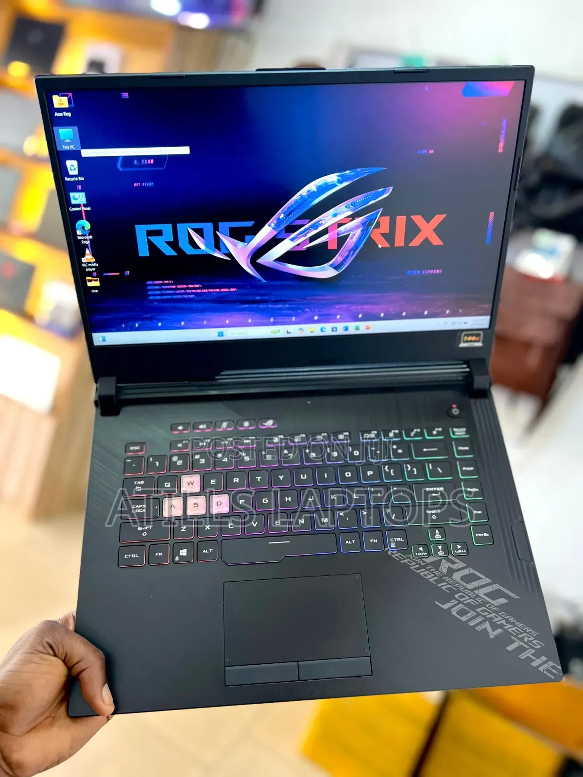 Laptop Asus ROG Strix SCAR 15 16GB Intel Core I7 SSD 512GB