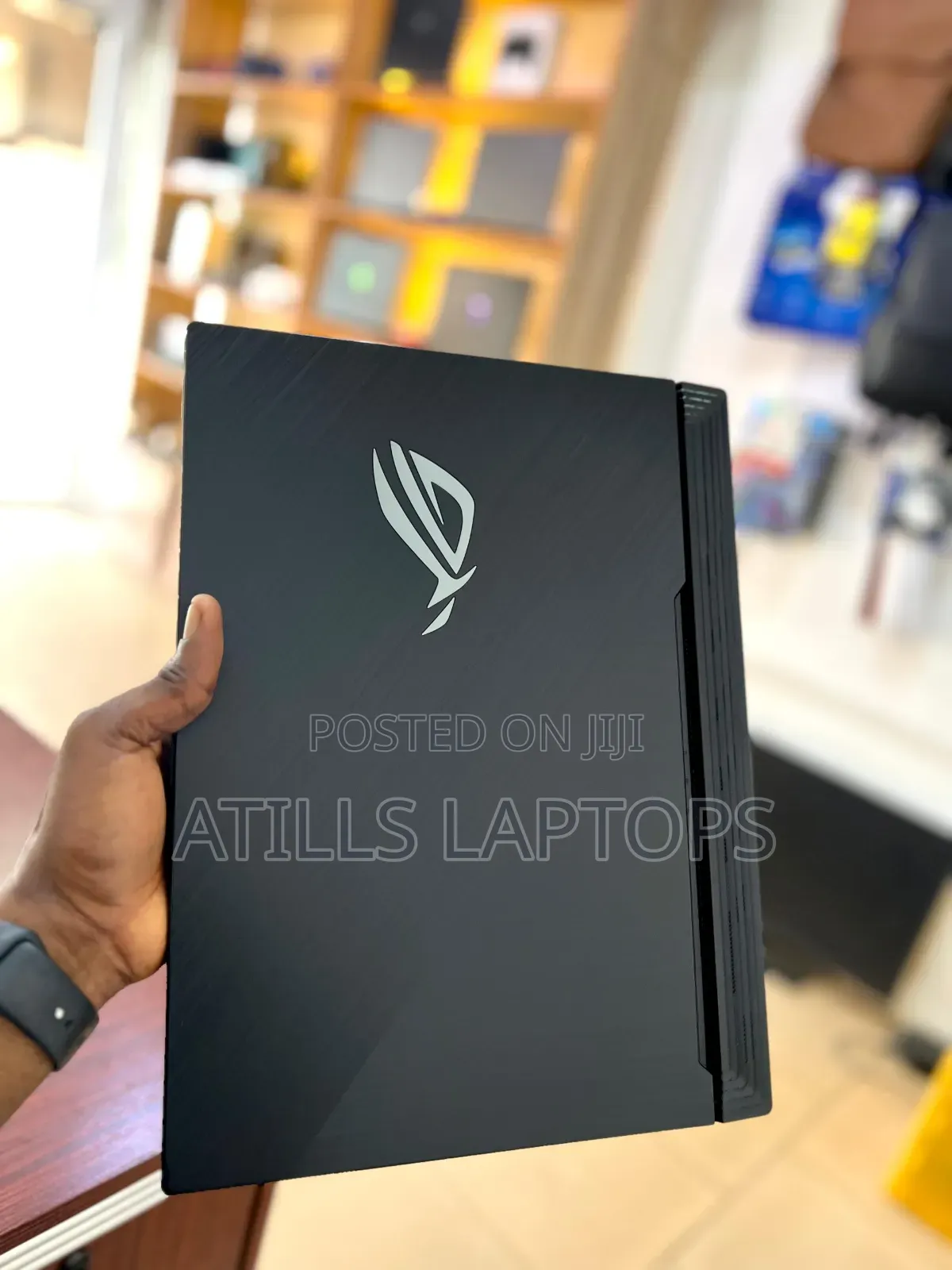 Laptop Asus ROG Strix SCAR 15 16GB Intel Core I7 SSD 512GB