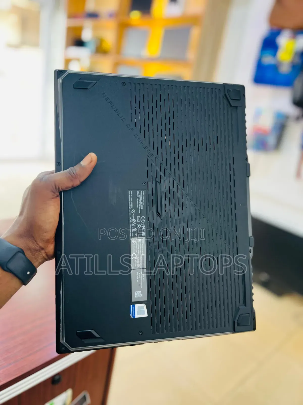 Laptop Asus ROG Strix SCAR 15 16GB Intel Core I7 SSD 512GB