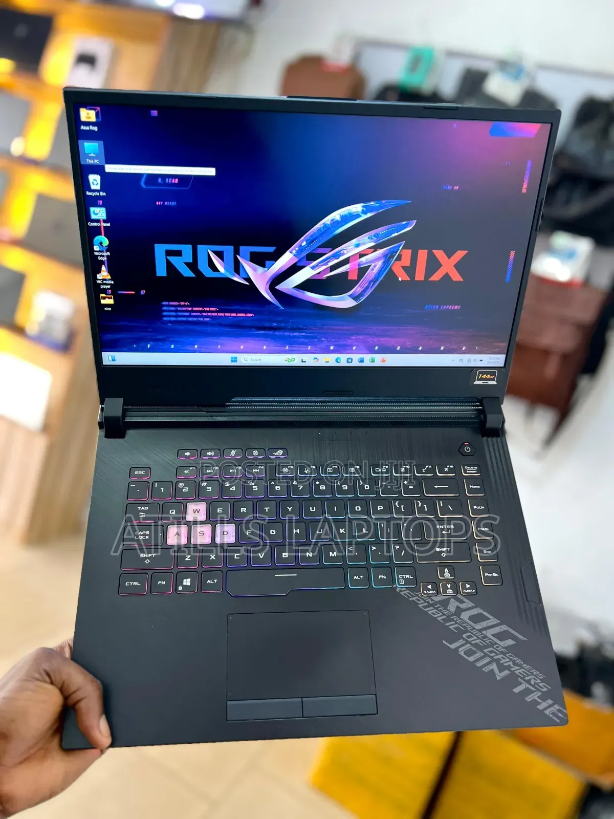 Laptop Asus ROG Strix SCAR 15 16GB Intel Core I7 SSD 512GB