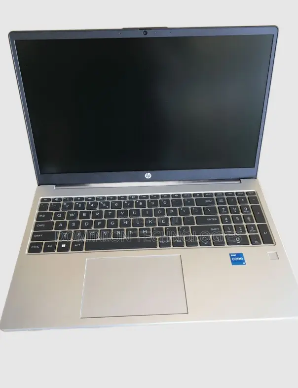 New Laptop HP 250 G10 8GB Intel Core i5 SSD 512GB