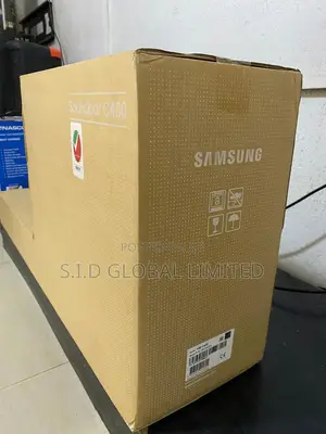 Let the Soundbar Connect to Bluetooth and Tv Connection