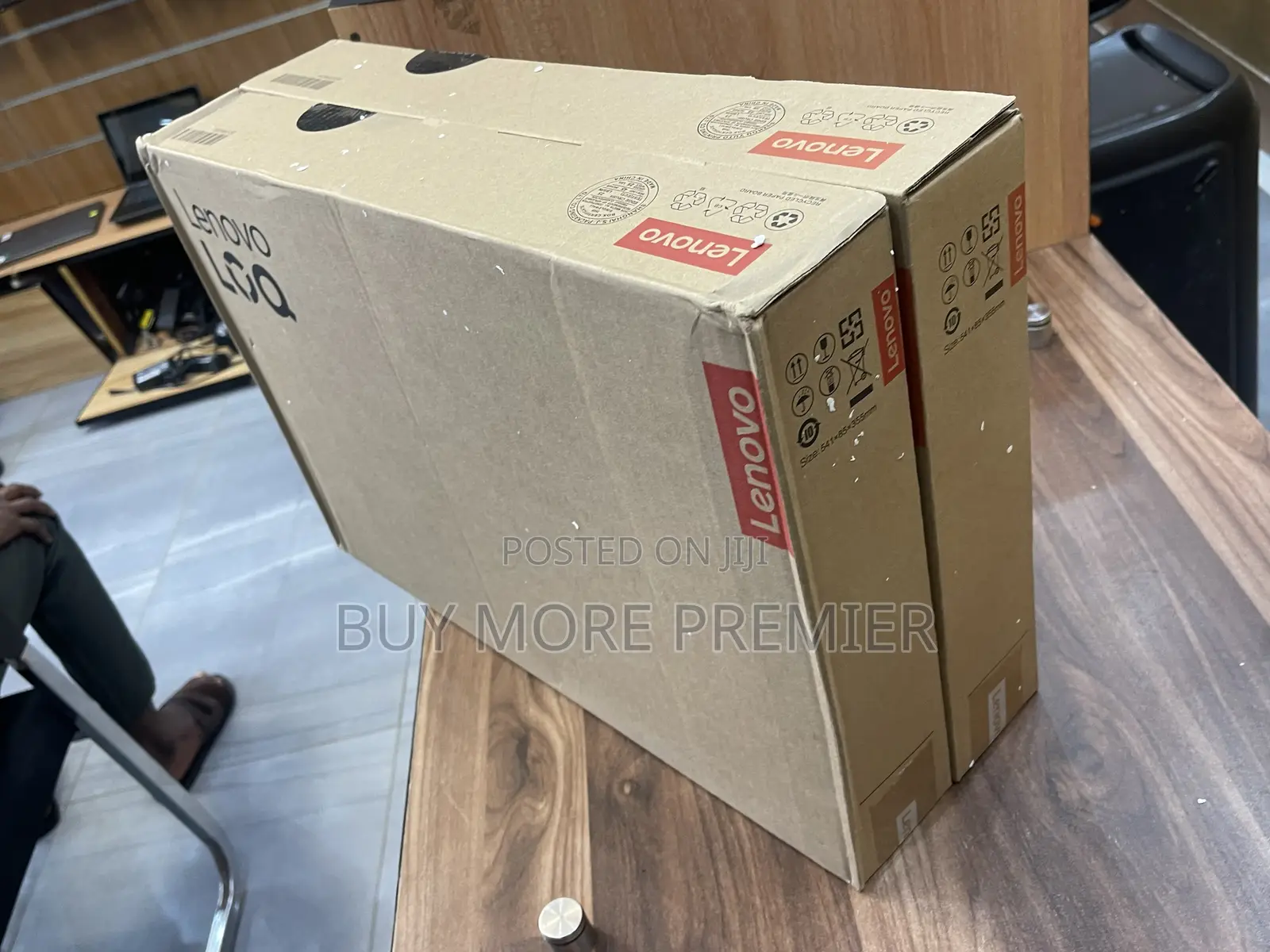 New Laptop Lenovo LOQ 15IRH8 16GB Intel Core i5 SSD 512GB