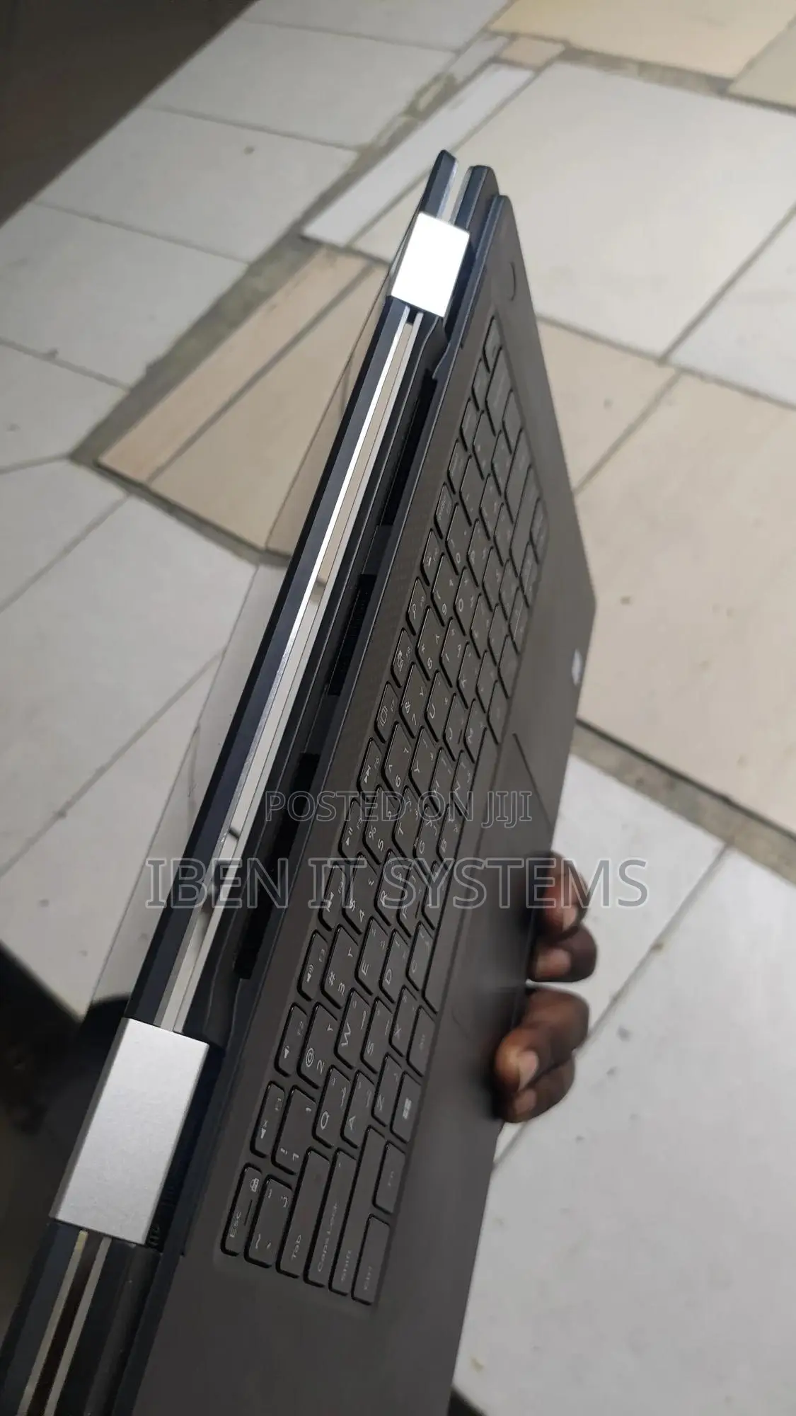 Laptop Dell XPS 15-9570 16GB Intel Core i7 SSHD (Hybrid) 1T