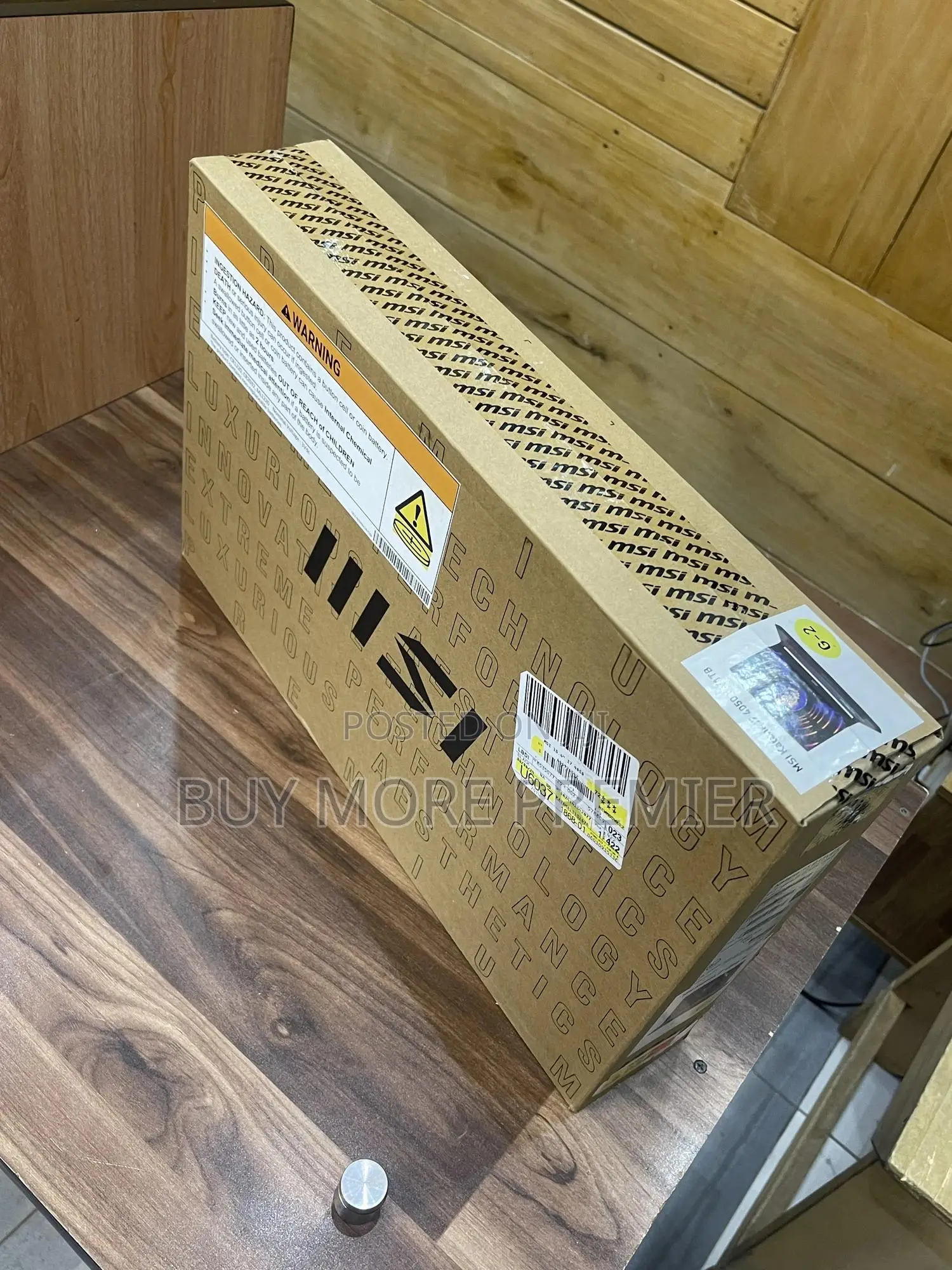 New Laptop MSI Katana 15 16GB Intel Core i7 SSD 512GB