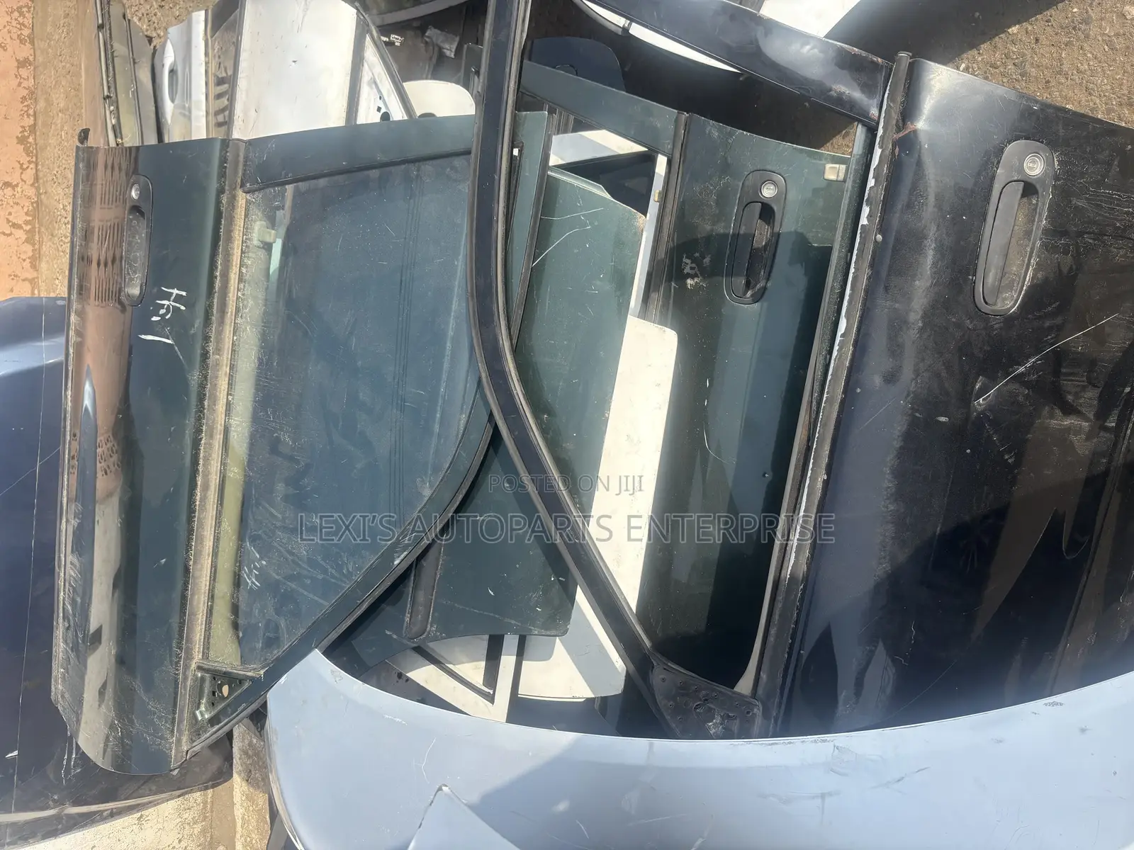 Toyota Corolla 2001 /110 Doors And Fenders