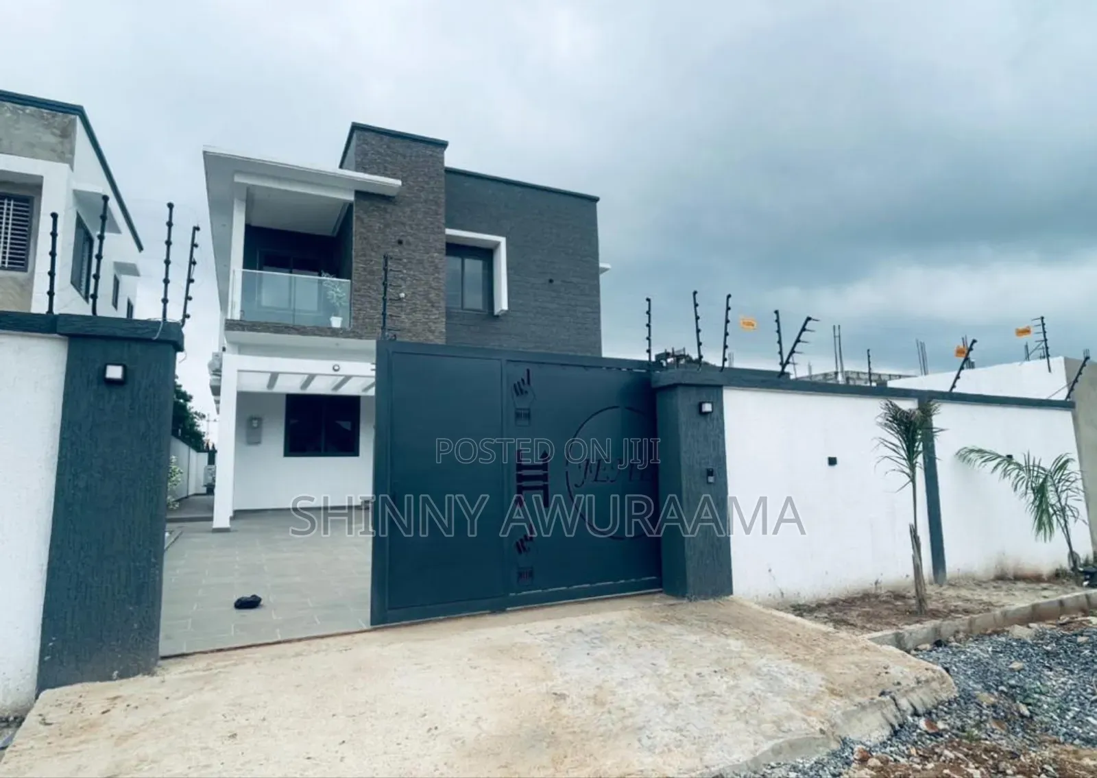 4bdrm House in East Legon for sale