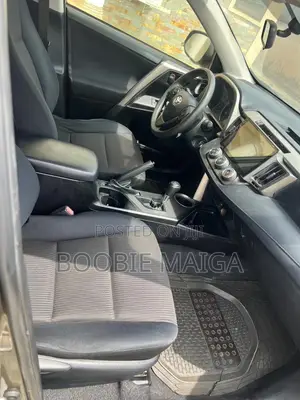 Toyota RAV4 Limited 4dr SUV AWD (2.5L 4cyl 6A) 2015 Gray
