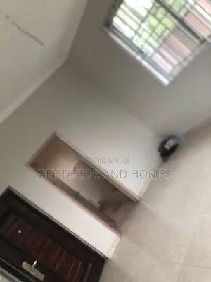 3bdrm Apartment in Bee Decor & Homes, Oyarifa for rent