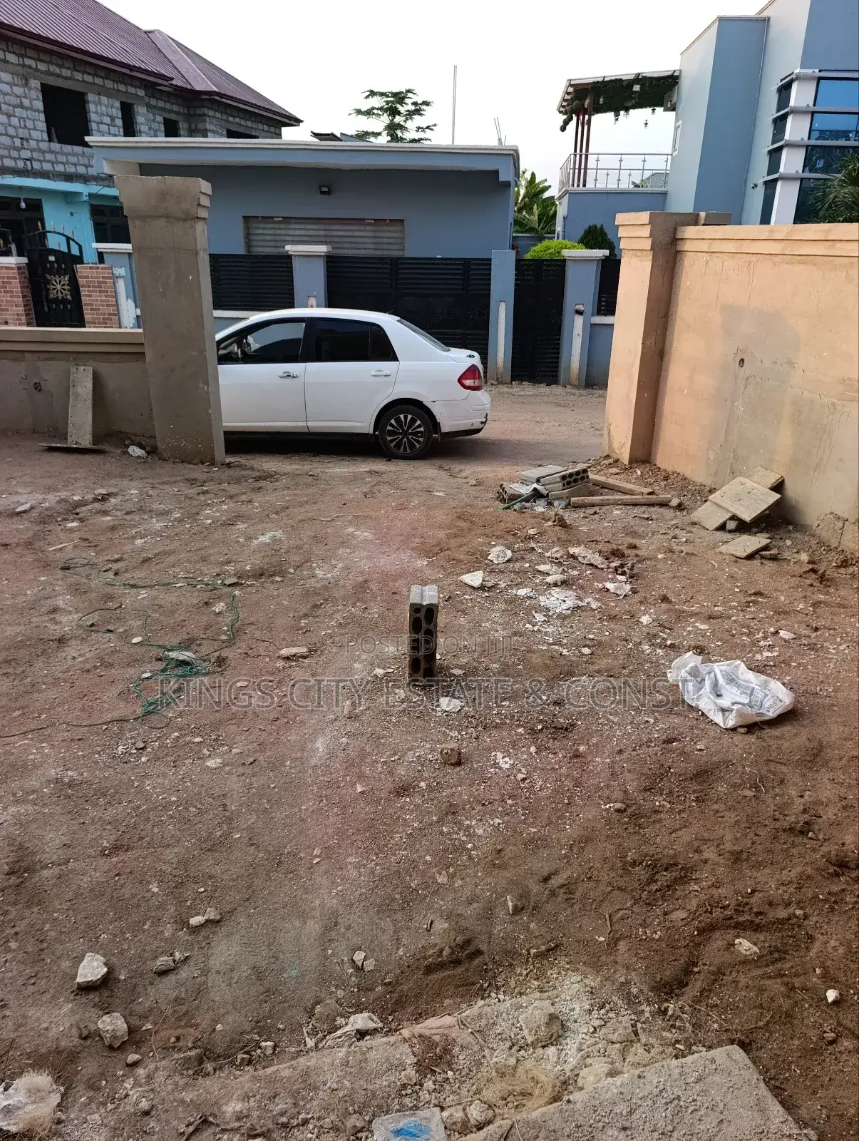 4bdrm House in Kings-City-Estate, Pokuase for sale