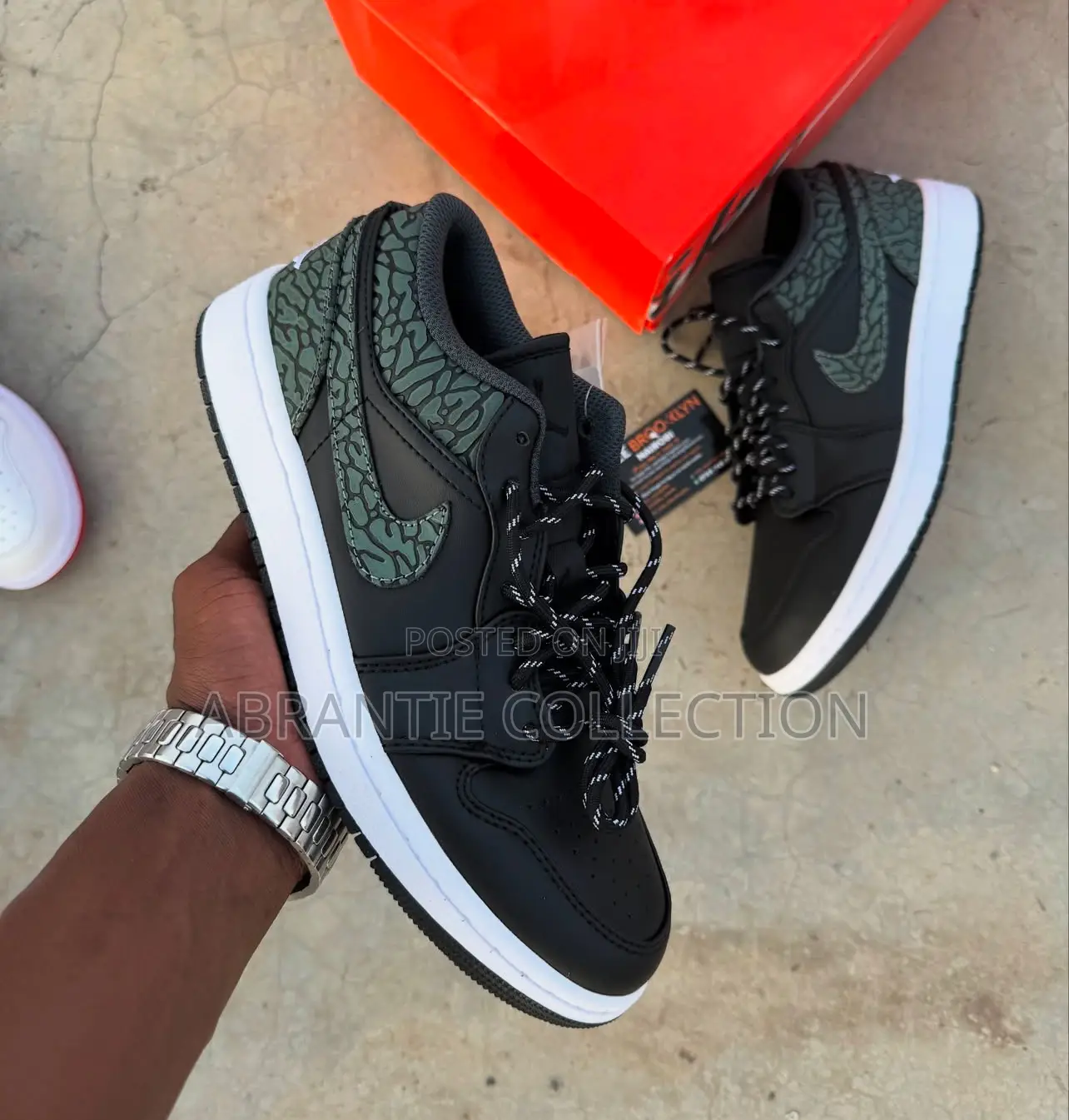 Air Jordan 1 Low Elephant Black