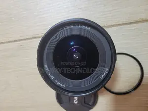 Canon Ef-s 10-22mm F/3.5-4.5 Usm Lens