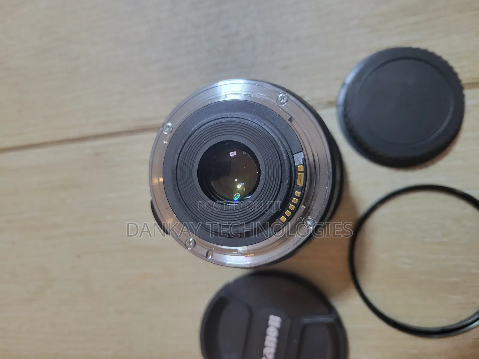 Canon Ef-s 10-22mm F/3.5-4.5 Usm Lens