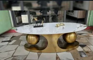 Center Table Mabole Pineter Durable