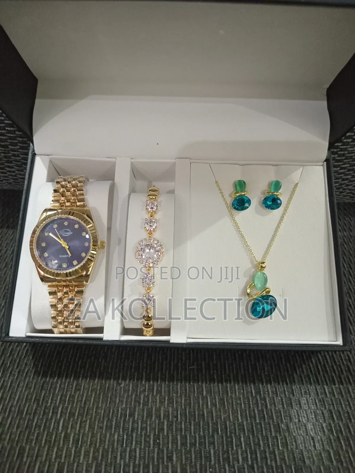 Luxury Blue Ladies Jewellery Set