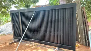 " Gate Gate