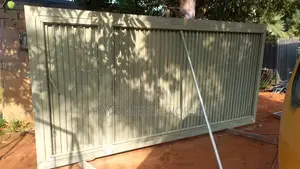 " Gate Gate
