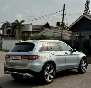 Photo - Mercedes-Benz GLC-Class 2018 Gray