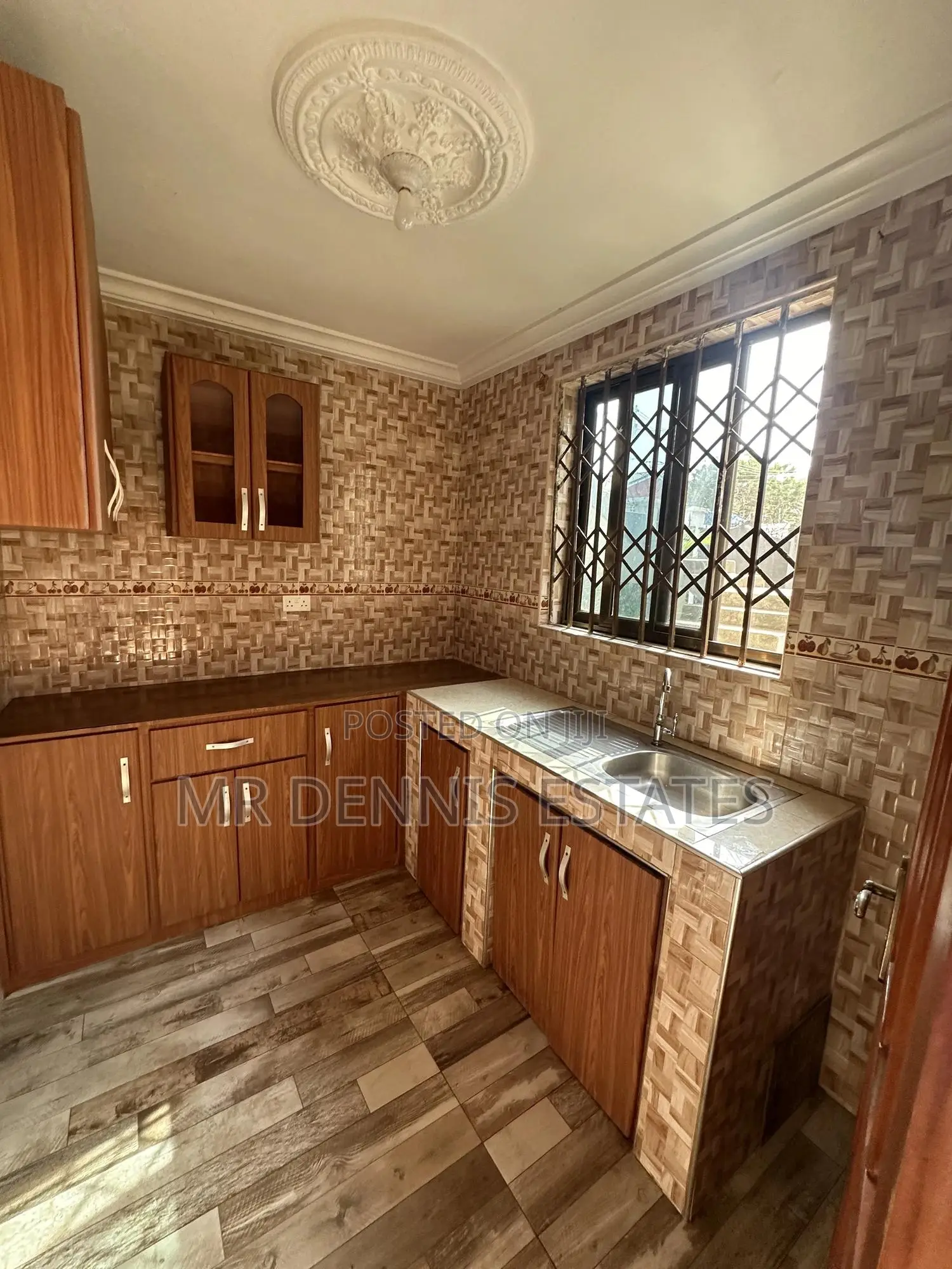 1bdrm Room & Parlour in Westhills Mall for rent