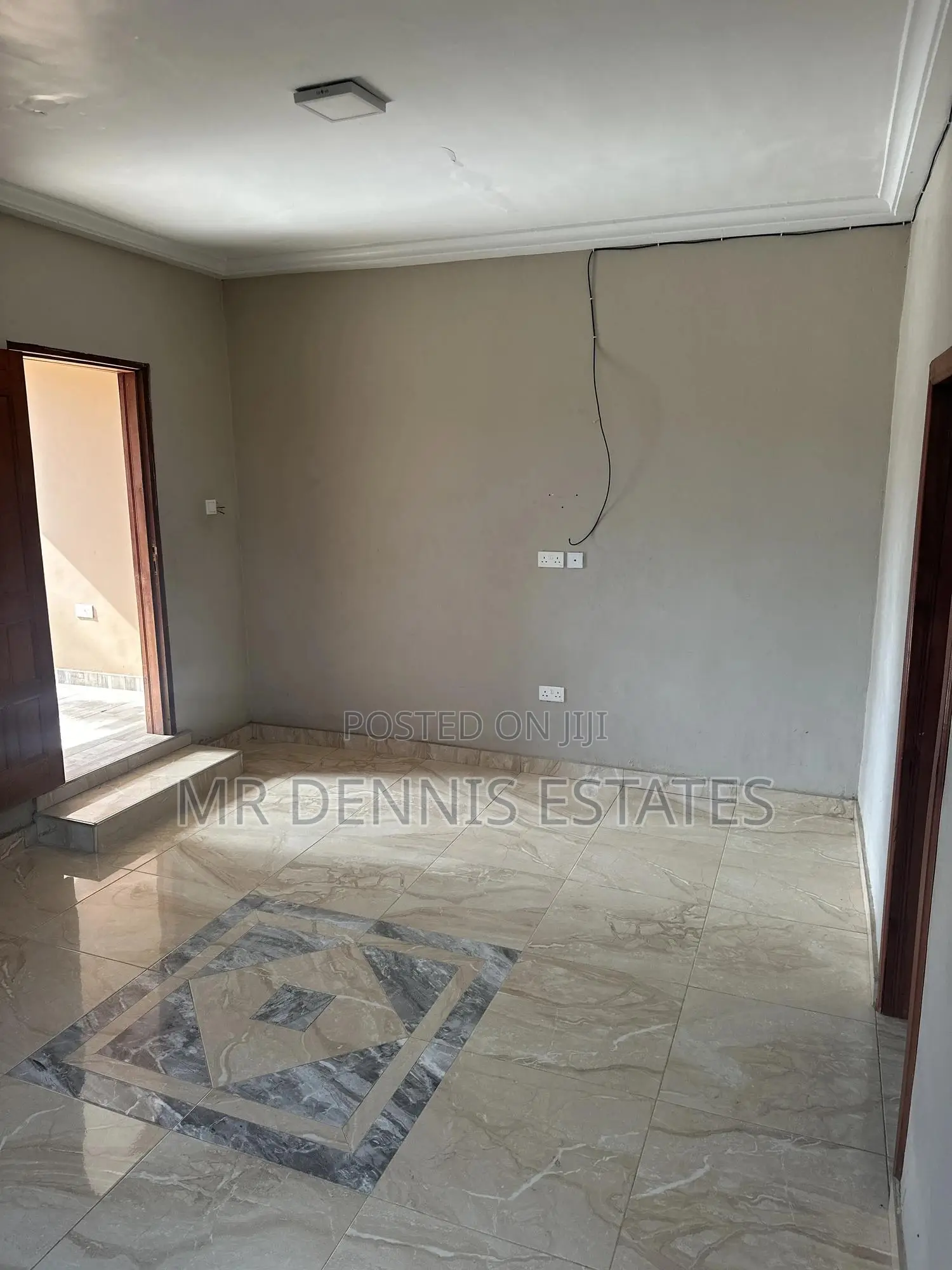 1bdrm Room & Parlour in Westhills Mall for rent