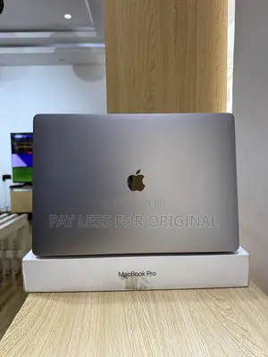 Laptop Apple MacBook Pro 2019 16GB Intel Core i7 SSD 1T