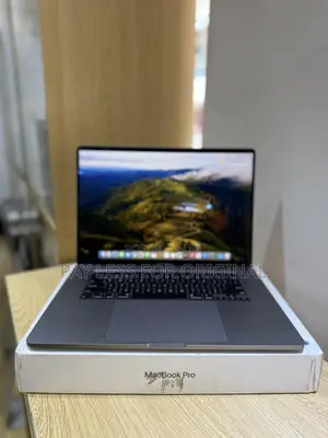Laptop Apple MacBook Pro 2019 16GB Intel Core i7 SSD 1T