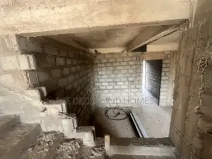 3bdrm Apartment in Bee Decor & Homes, Adenta for sale