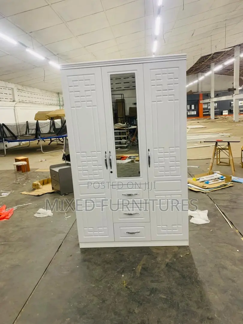 Wardrobe 3 In 1 (3doors)