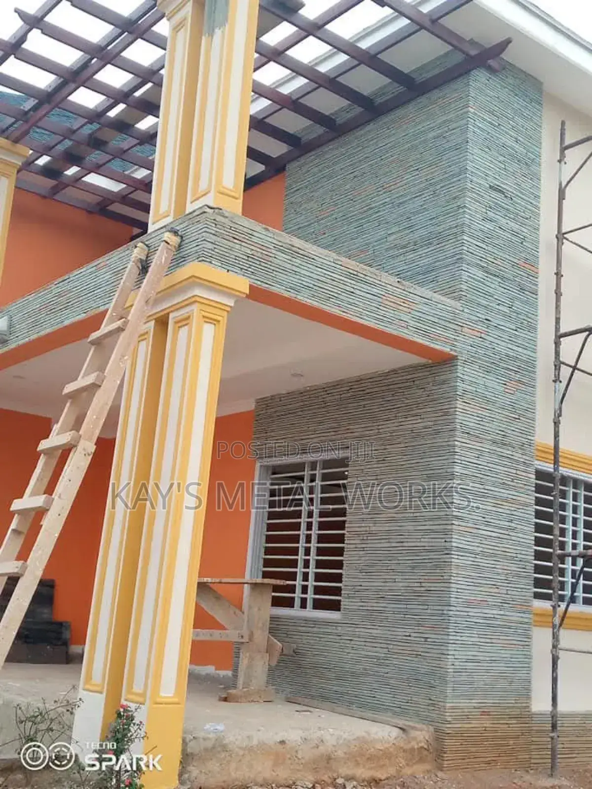 Machine Slated Stone."