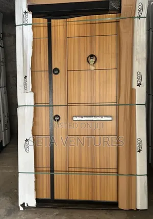 Fort Heavy Door