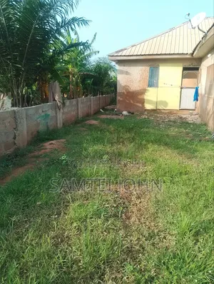 3bdrm Apartment in Sinco Properties, Oyibi for sale
